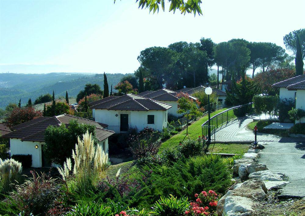 Gardens Hotel 4*